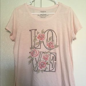 Torrid tee shirt